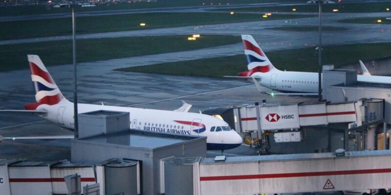 Heathrow says it’s fully operational after blackout shutdown