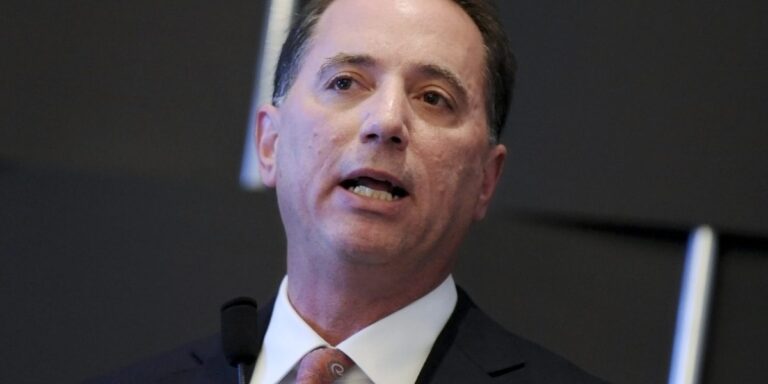 Jefferies boss Richard Handler shares email sent to Lehman Brothers’ CEO on the day it collapsed—and the lessons it taught him