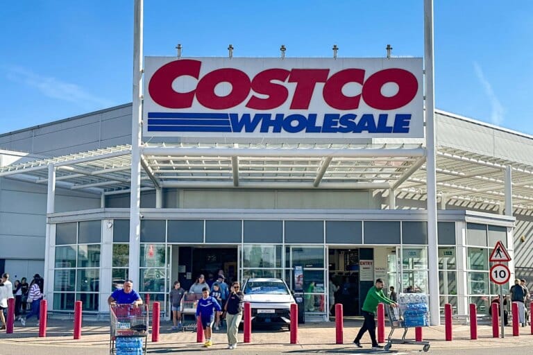 Costco Tightens Gold Bar Sales Amid Surging Demand