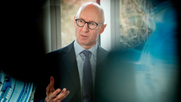Lars Fruergaard Jørgensen giving a speech