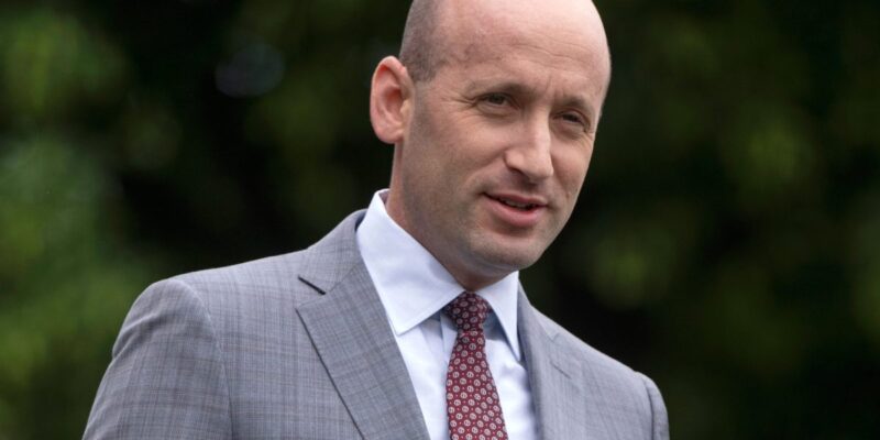 Trump team mulls suspending the constitutional right of habeas corpus to speed deportations. Can it?