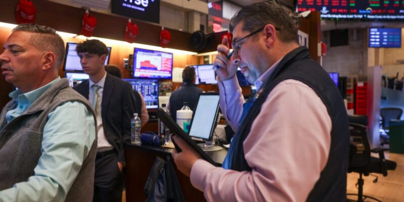 US stock futures gain as Trump delays EU tariffs