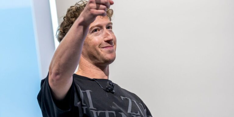 24 founders still run their Fortune 500 companies. They’re a rarity