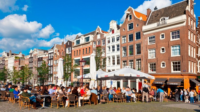 Terrace on Torensluis bridge