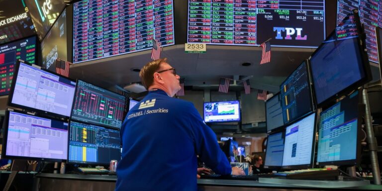 Stock market today: Dow futures up as Wall Street eyes the one thing that could derail Fed rate cut