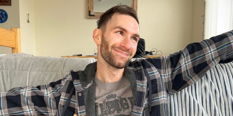 This millennial paid off $80,000 in student debt by going ultra frugal