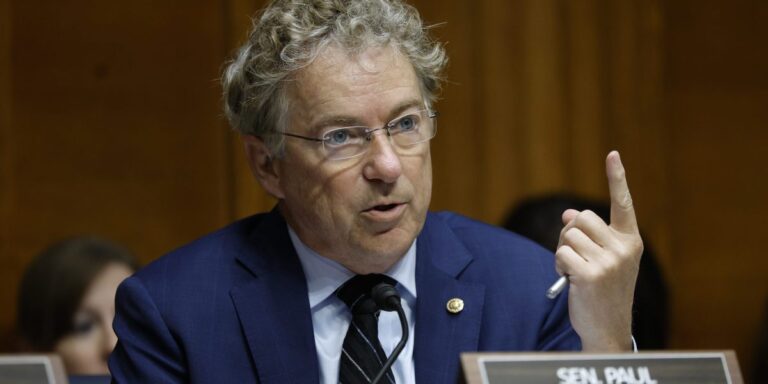 Republican senator blasts FCC chair's comments on Kimmel — 'Absolutely inappropriate'